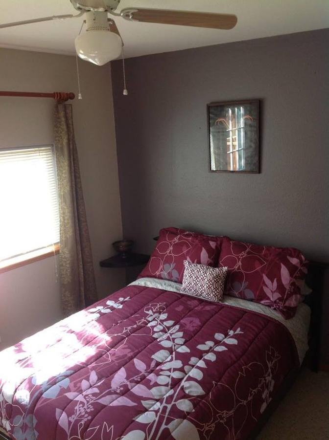 A Hyde Away Inn B&B Tok Εξωτερικό φωτογραφία