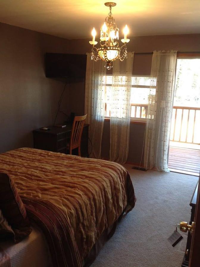 A Hyde Away Inn B&B Tok Δωμάτιο φωτογραφία