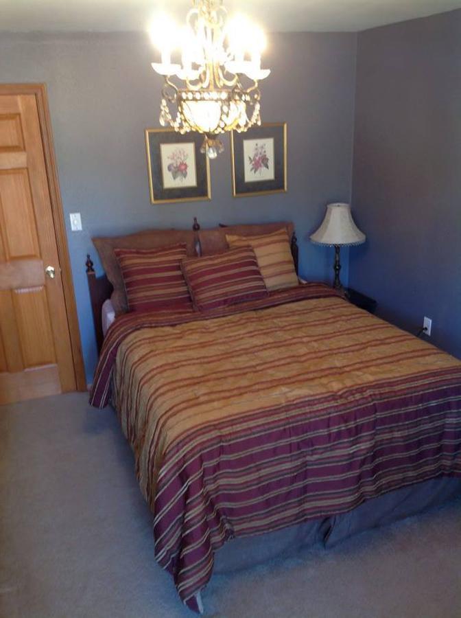 A Hyde Away Inn B&B Tok Εξωτερικό φωτογραφία