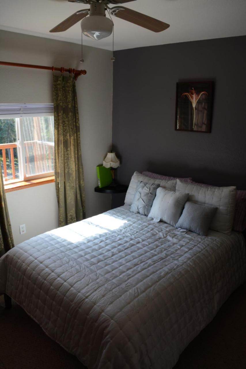 A Hyde Away Inn B&B Tok Εξωτερικό φωτογραφία